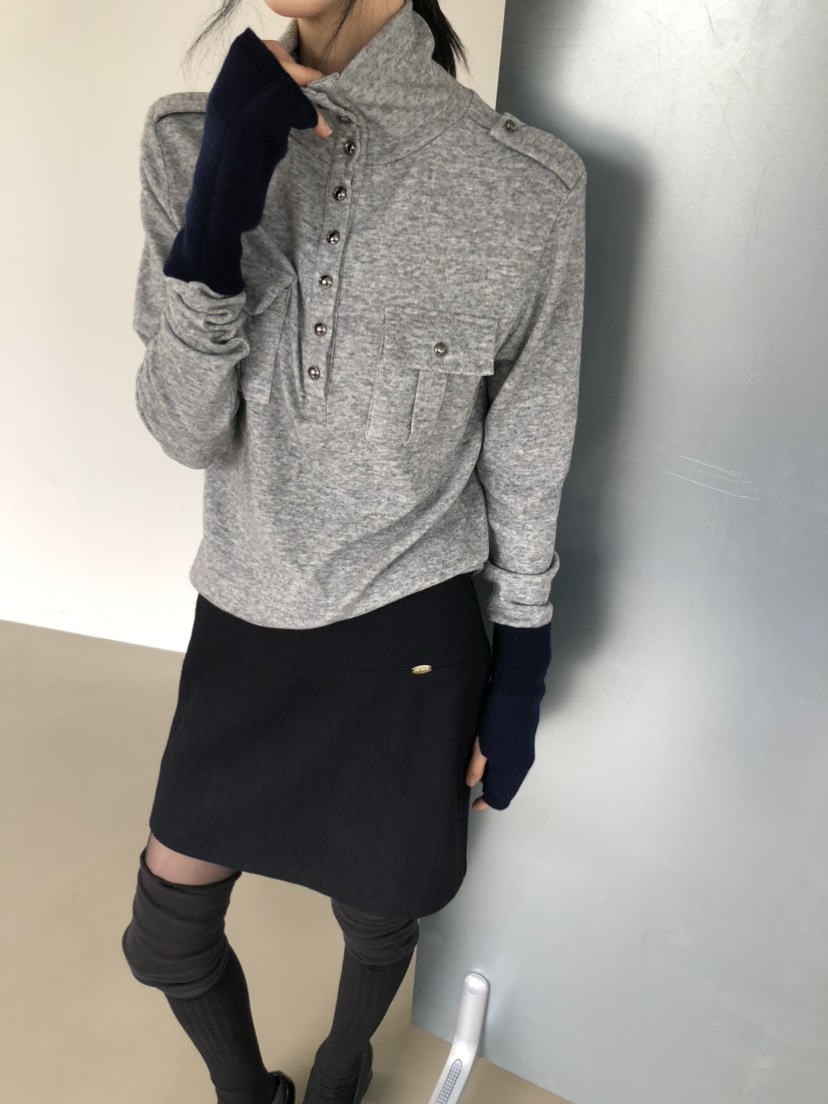 MOVENNE東大門直郵女士新款熱賣時尚推薦長袖T恤高領紐扣MOVENNE長袖T恤
