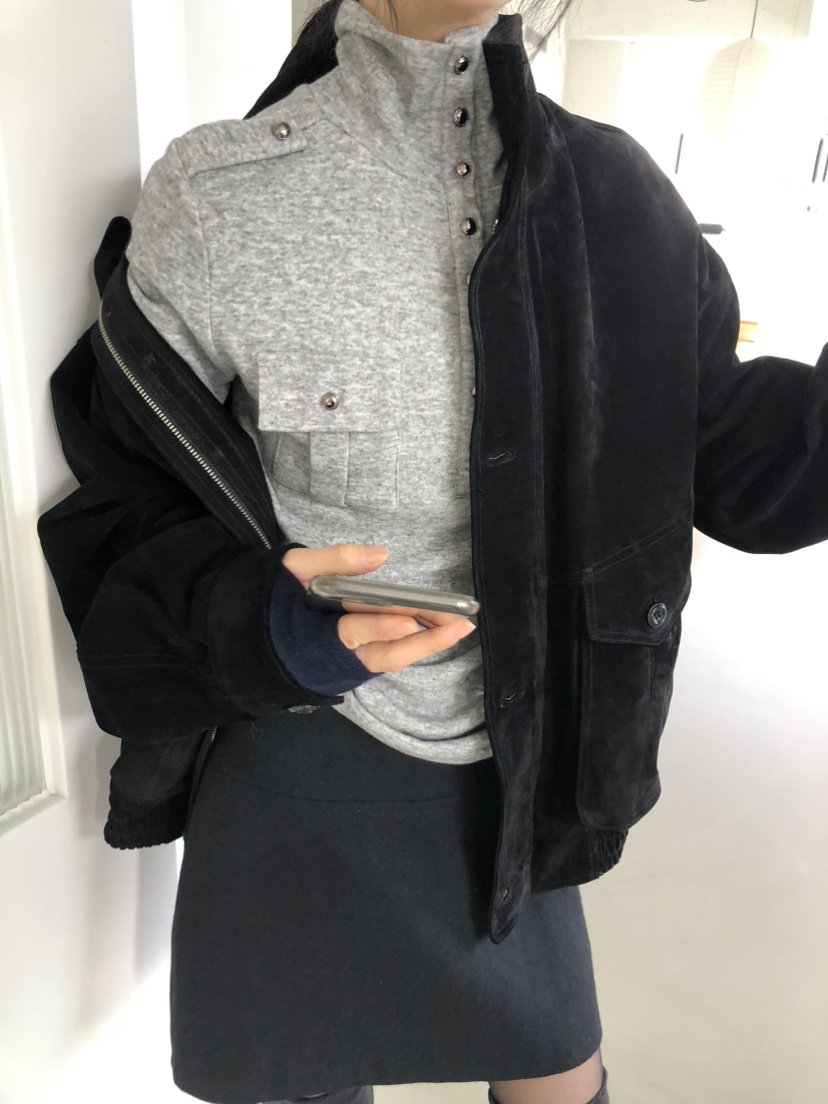 MOVENNE東大門直郵女士新款熱賣時尚推薦長袖T恤高領紐扣MOVENNE長袖T恤