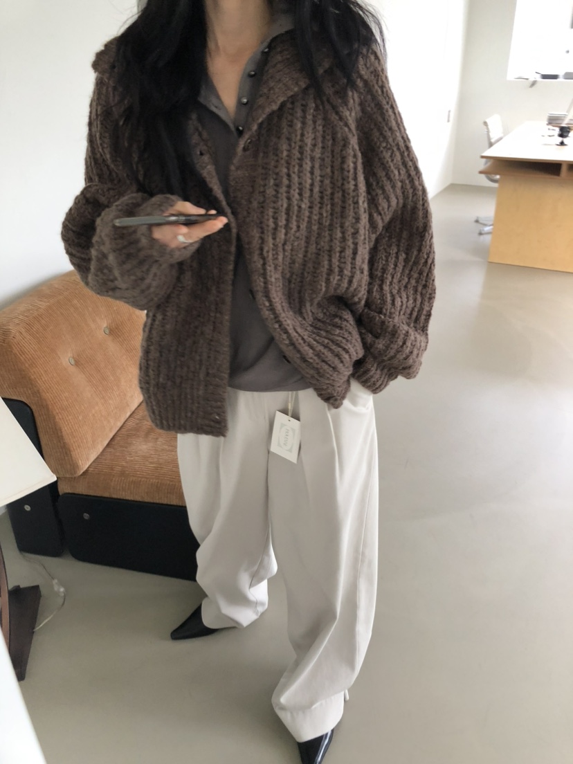 MOVENNE東大門直郵女士新款熱賣時尚推薦長袖T恤高領紐扣MOVENNE長袖T恤