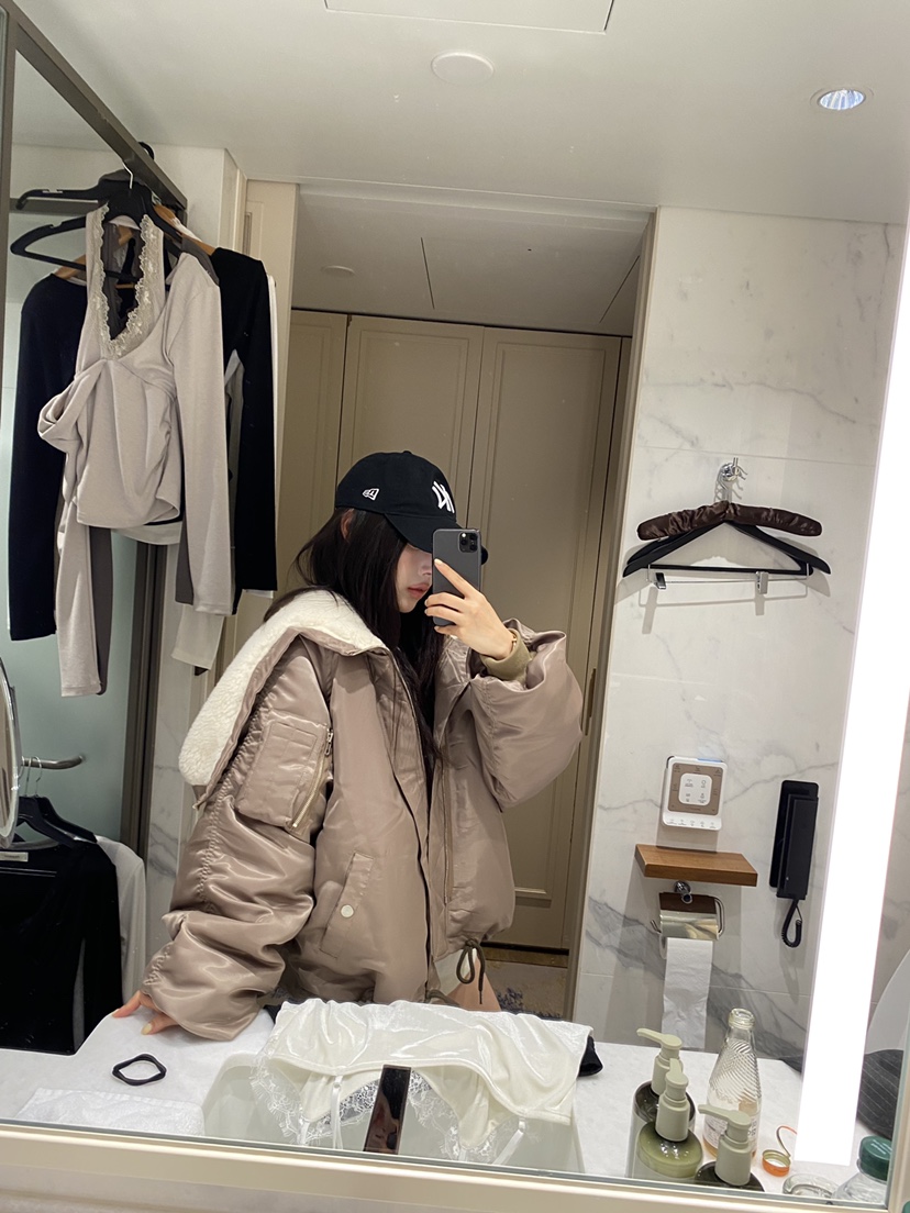 FOUREIGHT韓國直郵女裝新品時尚真品熱賣休閑人氣短款棉服FOUR EIGHT短款棉服
