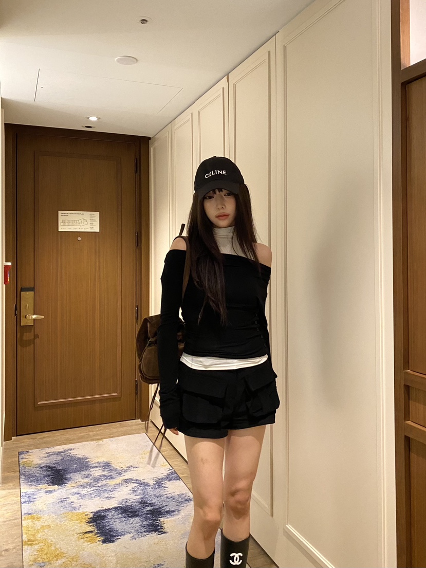 FOUREIGHT東大門實拍女士新品人氣推薦休閑時尚真品長袖T恤FOUR EIGHT長袖T恤