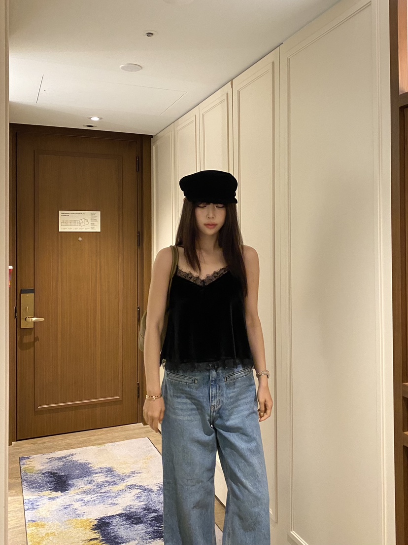 FOUREIGHT韓國直郵女士新款休閑推薦吊帶背心蕾絲絲絨無袖FOUR EIGHT吊帶/背心