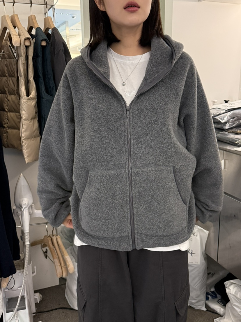 MONE-A東大門實拍女裝新品真品時尚休閑推薦人氣熱賣衛衣MONE-A衛衣圖色1