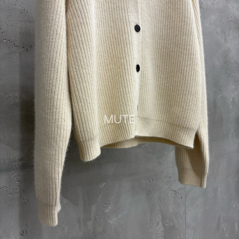 MUTE-P東大門直郵女士新款熱賣人氣真品時尚休閑毛衣開襟MUTE毛衣