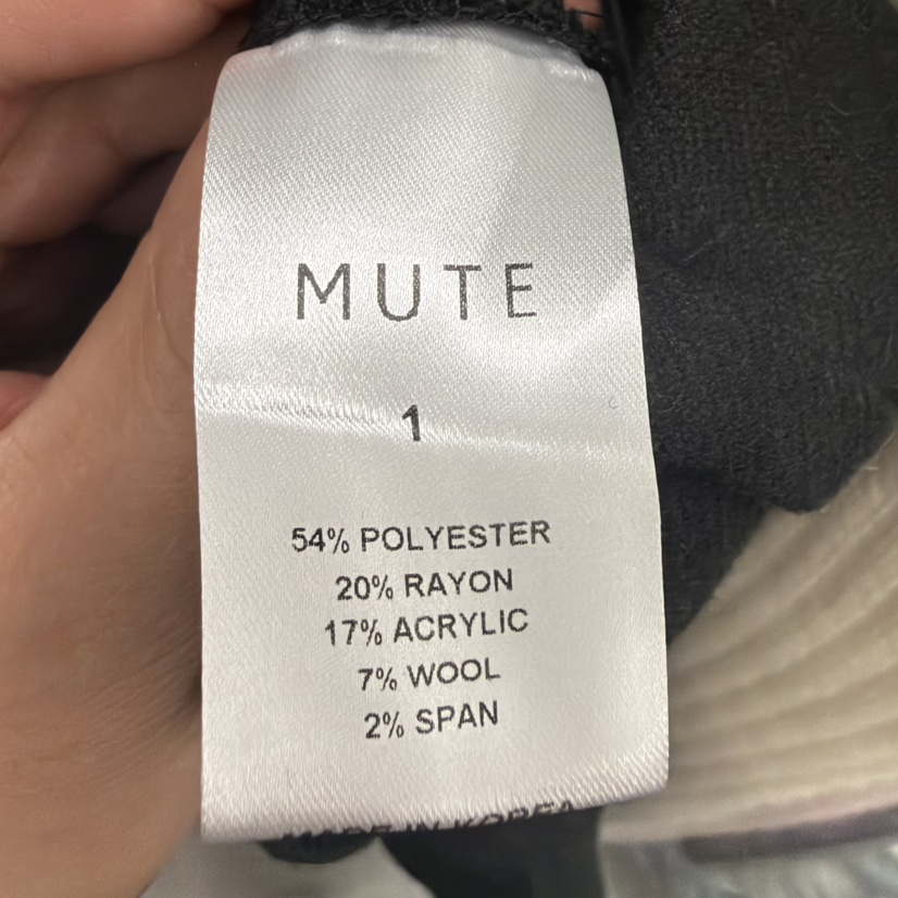 MUTE-P東大門直郵女士新款職業真品人氣休閑推薦時尚短褲MUTE短褲