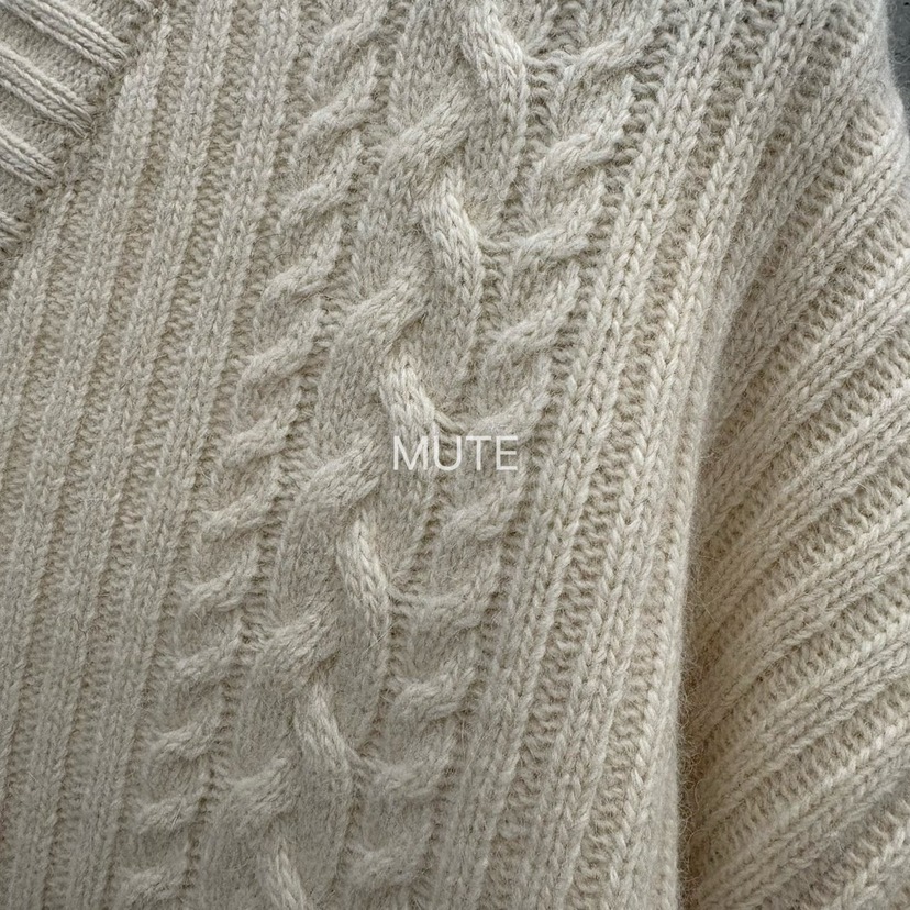 MUTE-P韓國直郵女裝新款人氣真品休閑推薦職業熱賣時尚毛衣MUTE毛衣