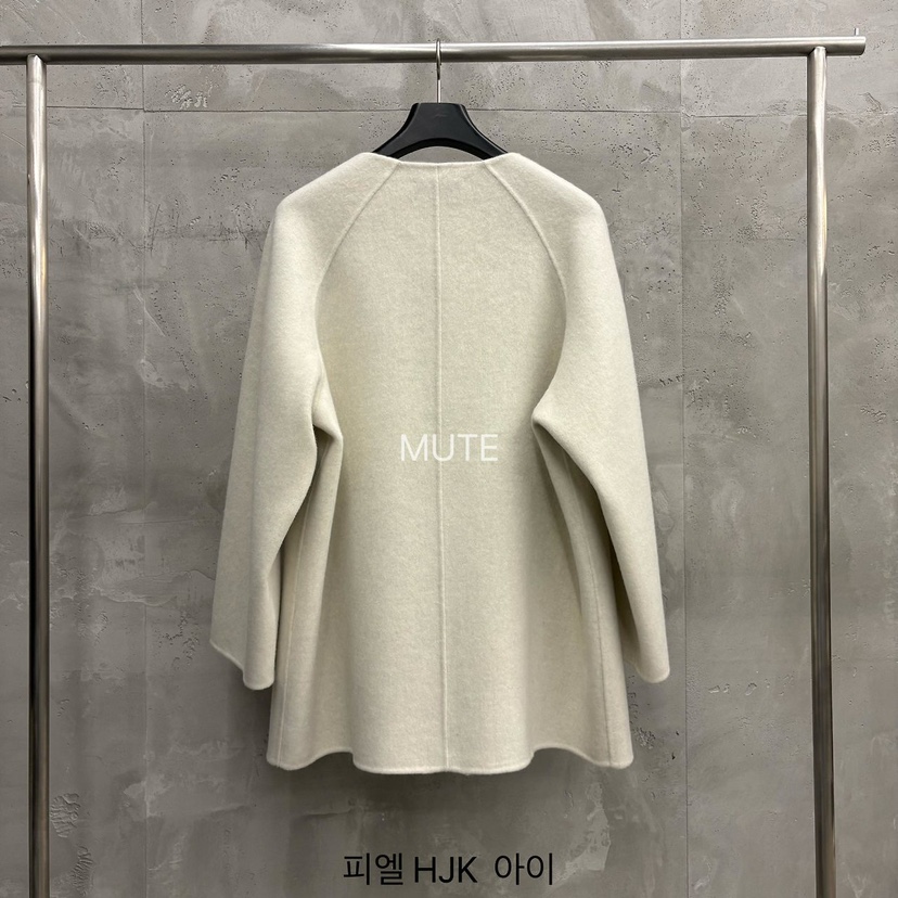 MUTE-P東大門實拍女裝新款真品人氣時尚職業休閑短款大衣MUTE短款大衣