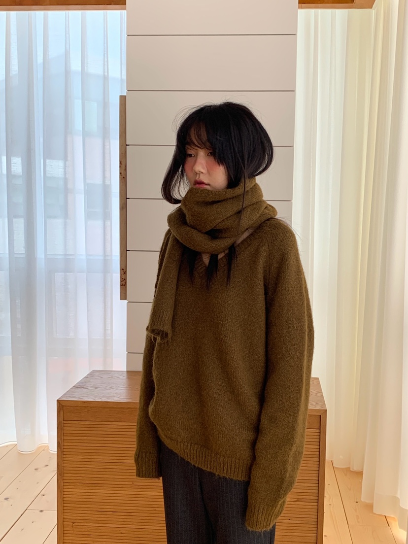 MORE THAN-P東大門直郵女裝新款推薦真品職業毛衣含圍巾MORE THAN毛衣