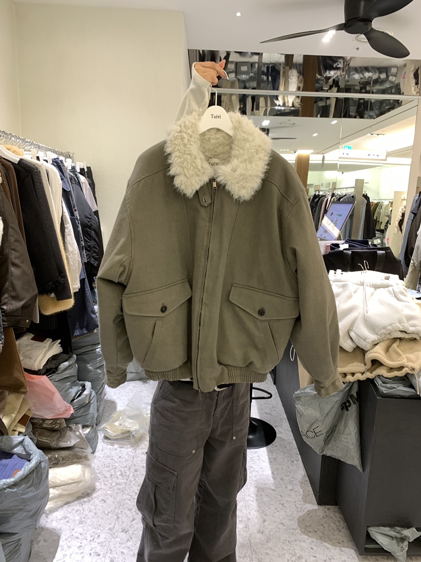 TAERI韓國代購女裝新品職業熱賣時尚人氣推薦真品短款棉服taeri短款棉服圖色1卡其色