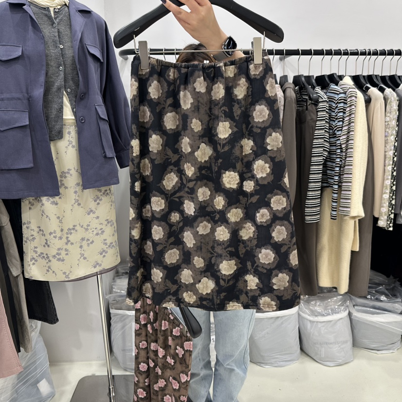 MUSHROOM EFFECT東大門實拍女士新款熱賣時尚半身裙中短裙MUSHROOM EFFECT半身裙/中短裙