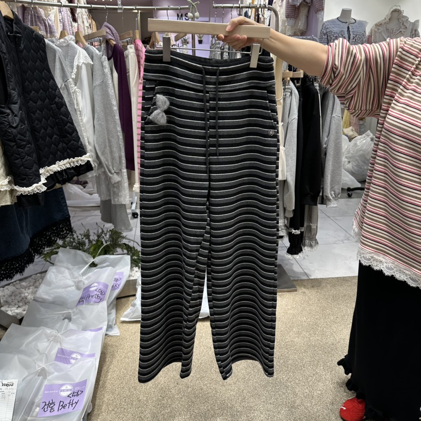 VIRUS韓國代購女裝新品人氣時尚熱賣職業真品推薦休閑休閑褲VIRUS休閑褲圖色2黑色