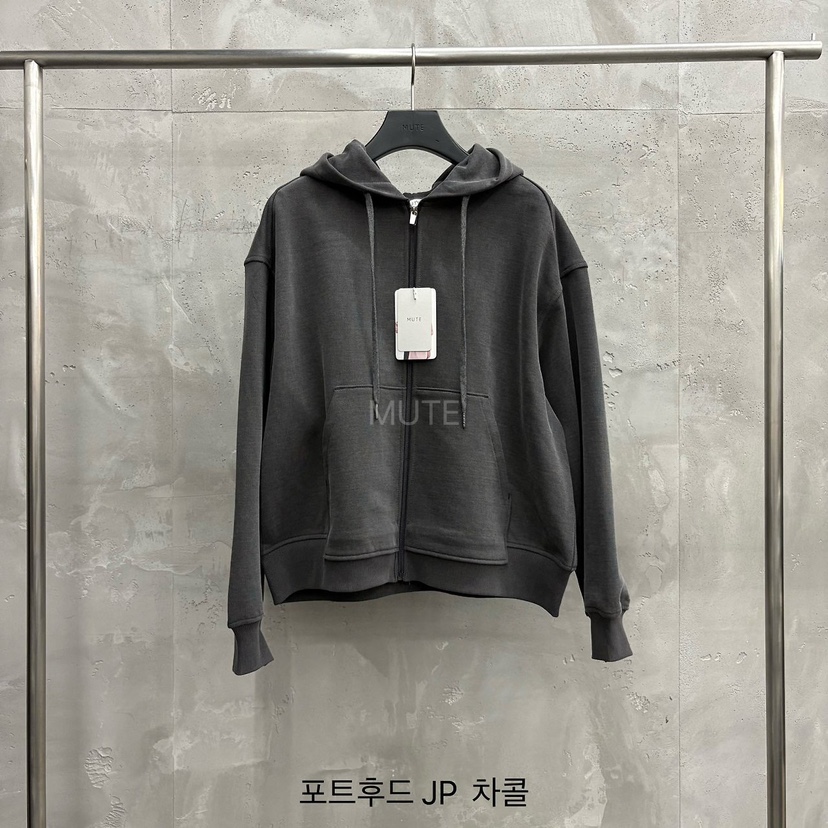 MUTE-P東大門實拍女士新品休閑真品人氣時尚職業推薦衛衣MUTE衛衣圖色4墨色
