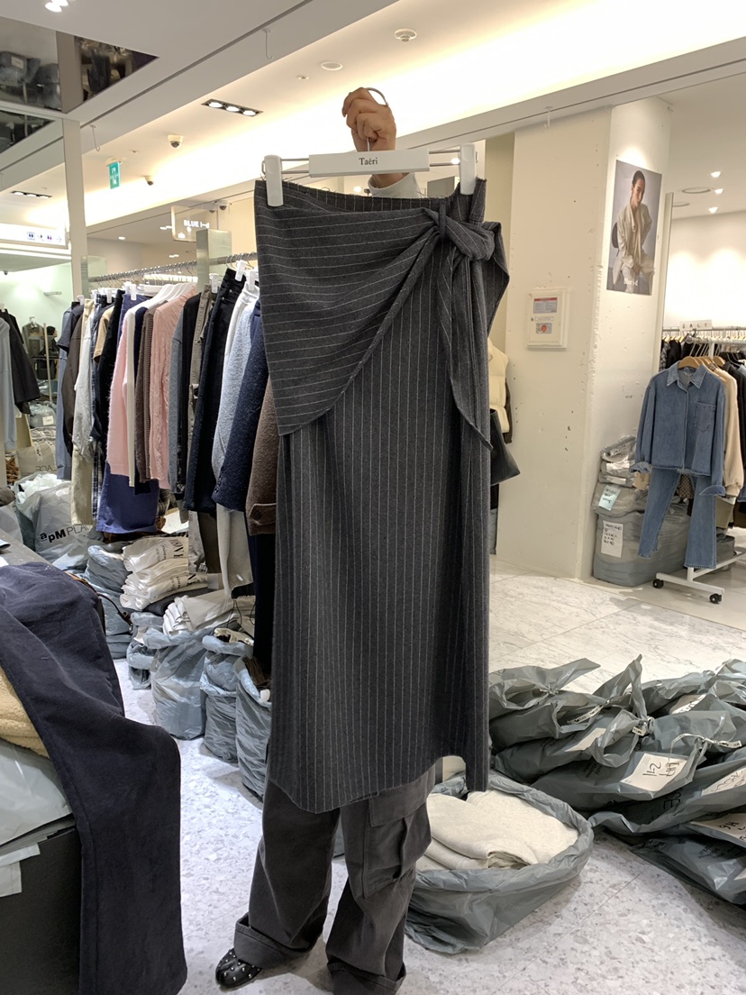 TAERI韓國直郵女士新品人氣真品推薦職業熱賣休閑長裙圍巾taeri長裙圖色1灰色