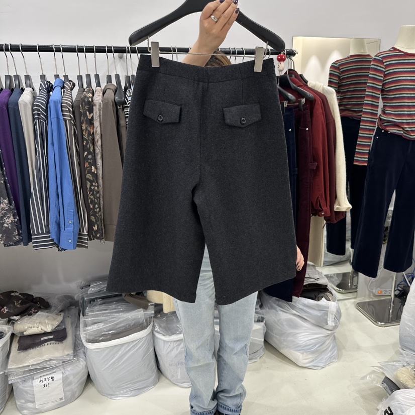MUSHROOM EFFECT東大門代購女裝新款真品熱賣時尚人氣短褲MUSHROOM EFFECT短褲