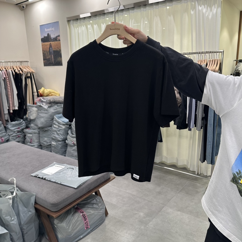 URBANSTORY/REMAKING韓國直郵女裝新品休閑人氣時尚推薦T恤Remaking/URBANSTORYT恤圖色3