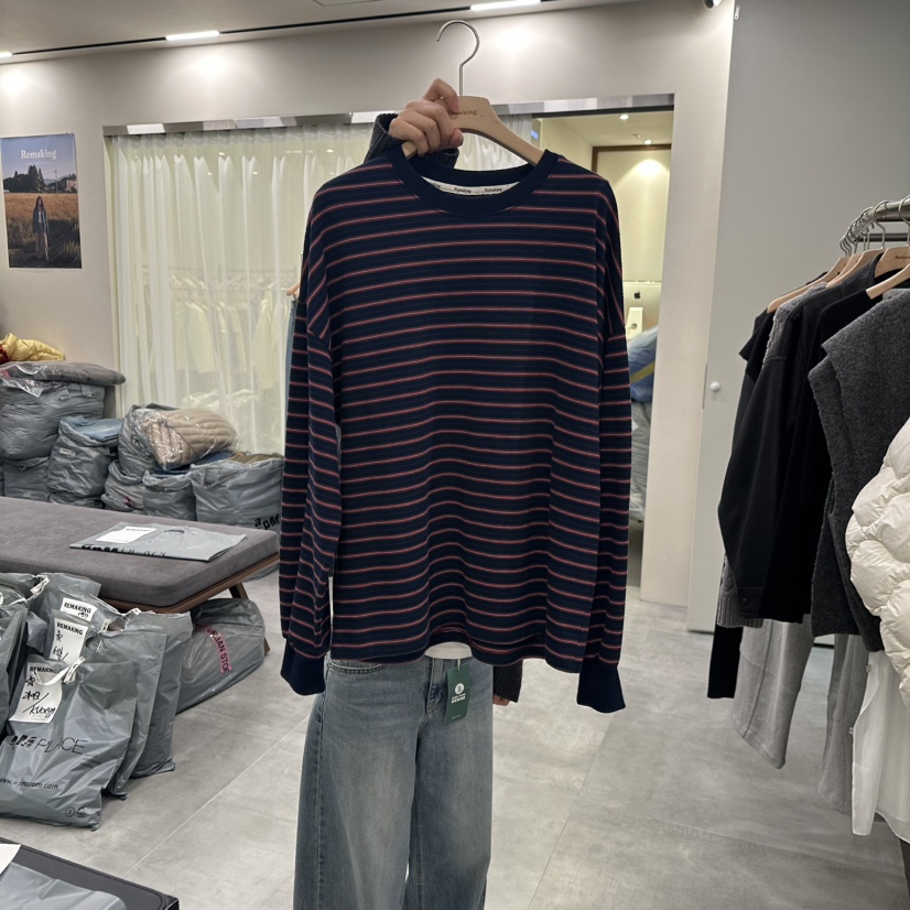 URBANSTORY/REMAKING東大門實拍女裝新款時尚推薦長袖T恤Remaking/URBANSTORY長袖T恤圖色2