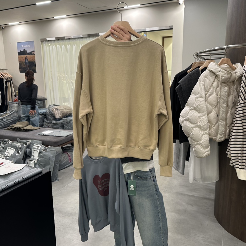 URBANSTORY/REMAKING韓國直郵女裝新品時尚熱賣人氣衛衣Remaking/URBANSTORY衛衣