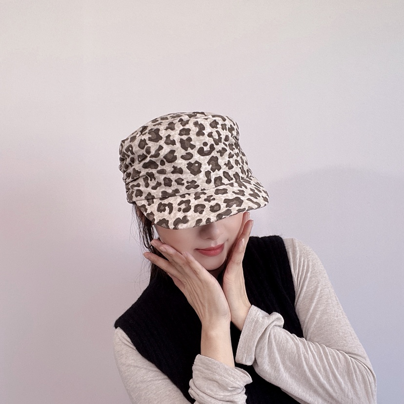 LOVELY HAT東大門實拍女裝新品時尚休閑熱賣真品人氣帽子LOVELY HAT帽子