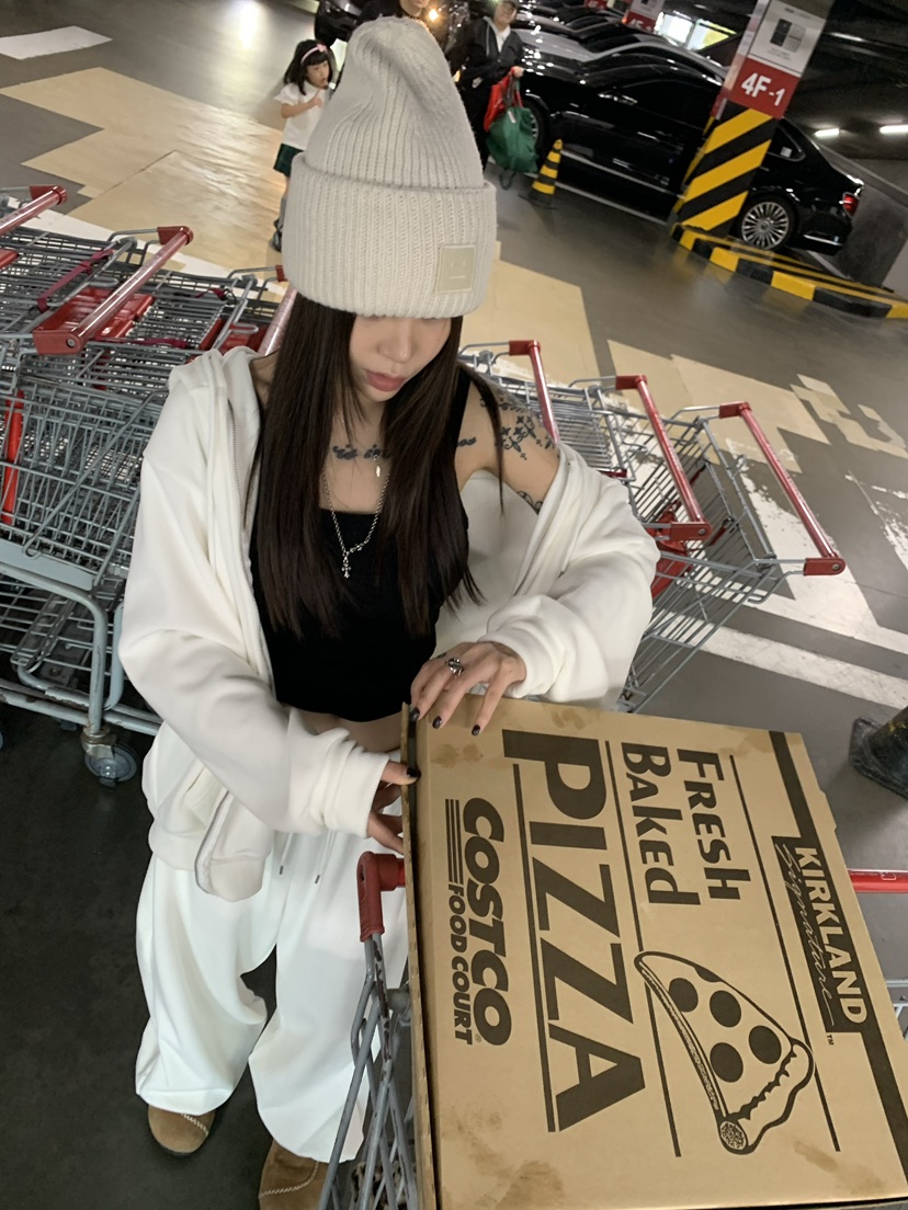OKIE韓國直郵女裝新品推薦熱賣時尚真品休閑人氣套裝天鵝絨OKIE套裝