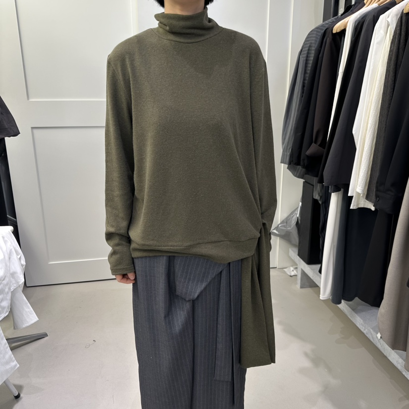 AMON韓國代購女士新款熱賣真品推薦時尚長袖T恤系帶高領褶皺AMON長袖T恤圖色1