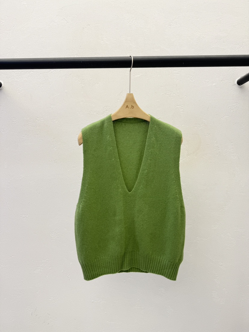 AUTUMN BEIGE-Q東大門直郵女裝新款推薦真品熱賣吊帶背心A.b/AUTUMN BEIGE吊帶/背心圖色3
