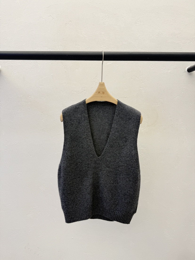 AUTUMN BEIGE-Q東大門直郵女裝新款推薦真品熱賣吊帶背心A.b/AUTUMN BEIGE吊帶/背心圖色4