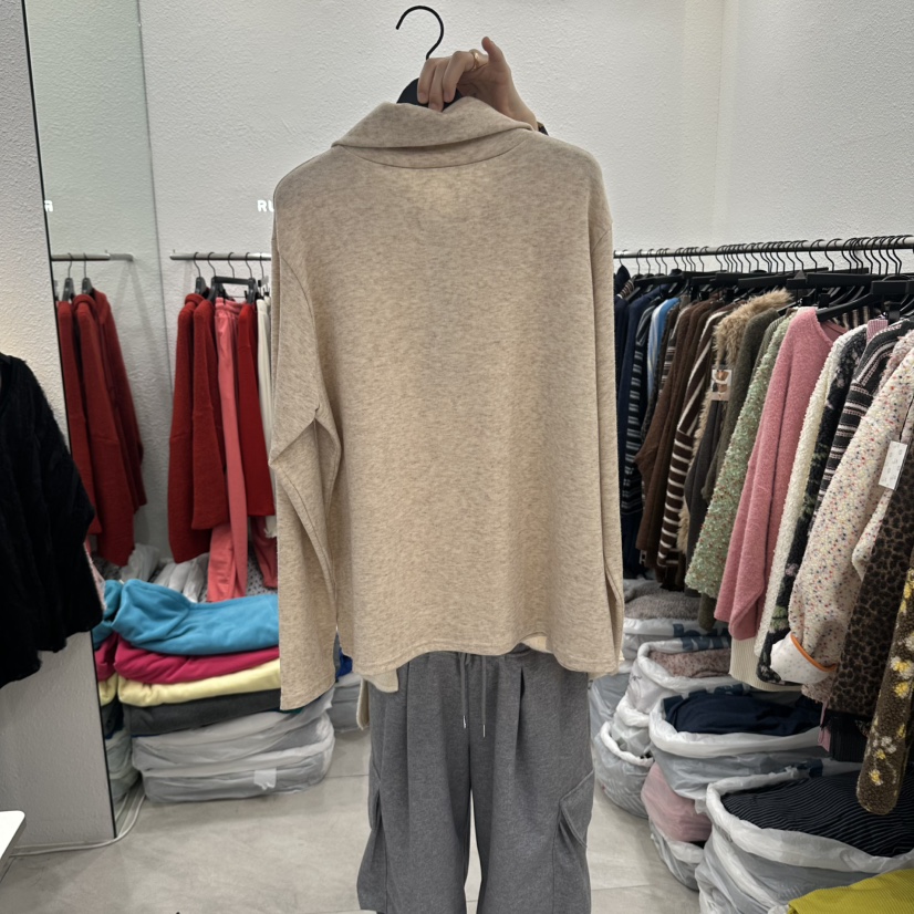 RUNWAY-런웨이東大門直郵女裝新款人氣熱賣真品襯衫蕾絲衫RUNWAY襯衫/蕾絲衫