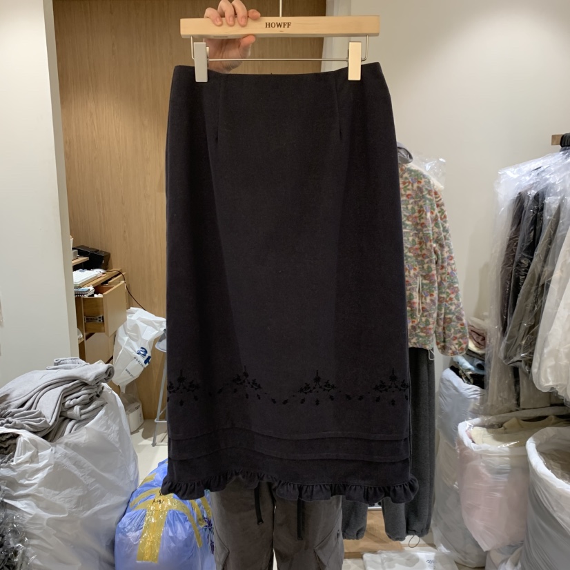 HOWFF東大門實拍女裝新款人氣熱賣休閑半身裙中短裙刺繡褶裥HOWFF半身裙/中短裙圖色2