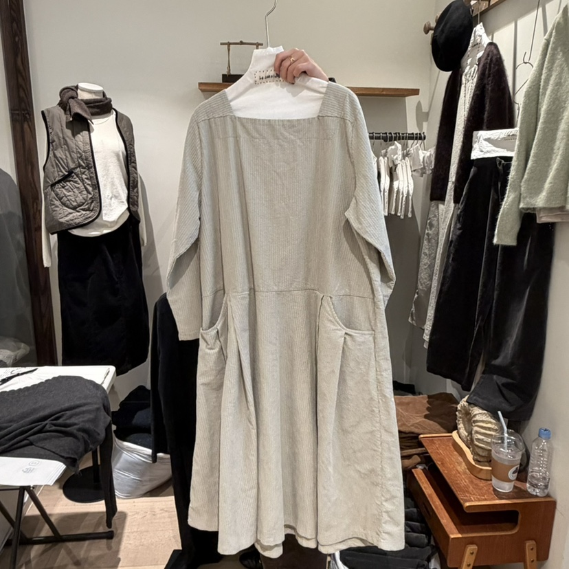 LE JARDINET東大門直郵女裝新品休閑推薦熱賣真品連衣裙LE JARDINET連衣裙圖色1