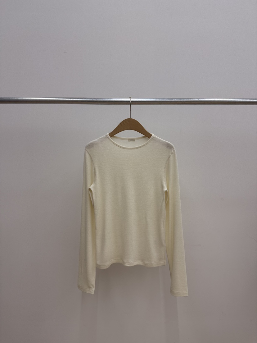 TAFFETA/MURET/ROBERTI東大門實拍女裝新品人氣長袖T恤TAFFETA/MURET/ROBERTI長袖T恤圖色1