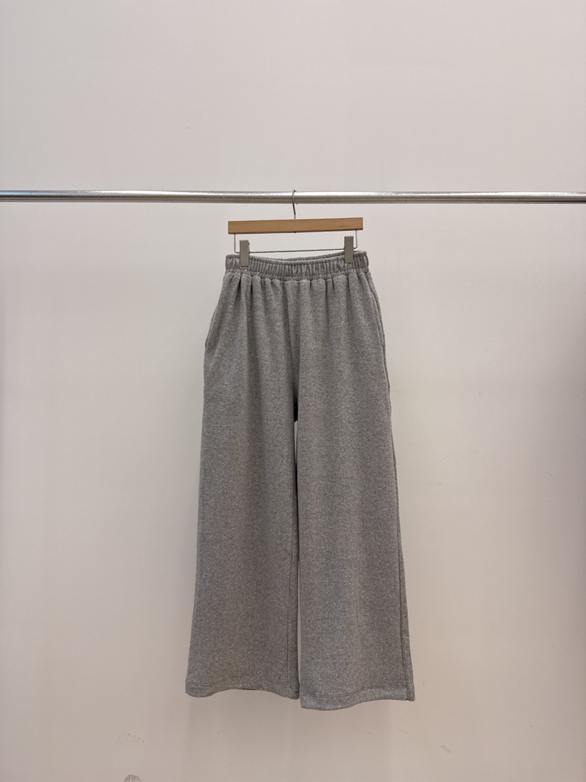 TAFFETA/MURET/ROBERTI東大門直郵女裝新品熱賣休閑休閑褲TAFFETA/MURET/ROBERTI休閑褲圖色1