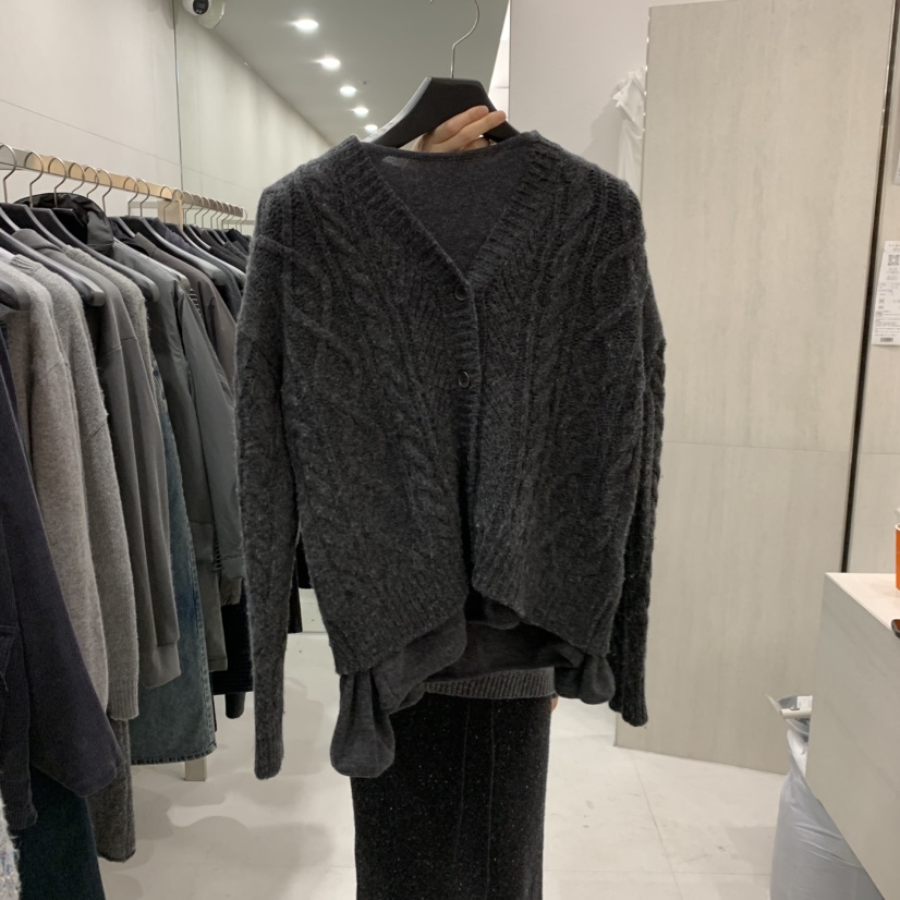 ETTER-B韓國直郵女裝新品真品熱賣職業時尚推薦人氣毛衣ETTER-B毛衣圖色2深灰