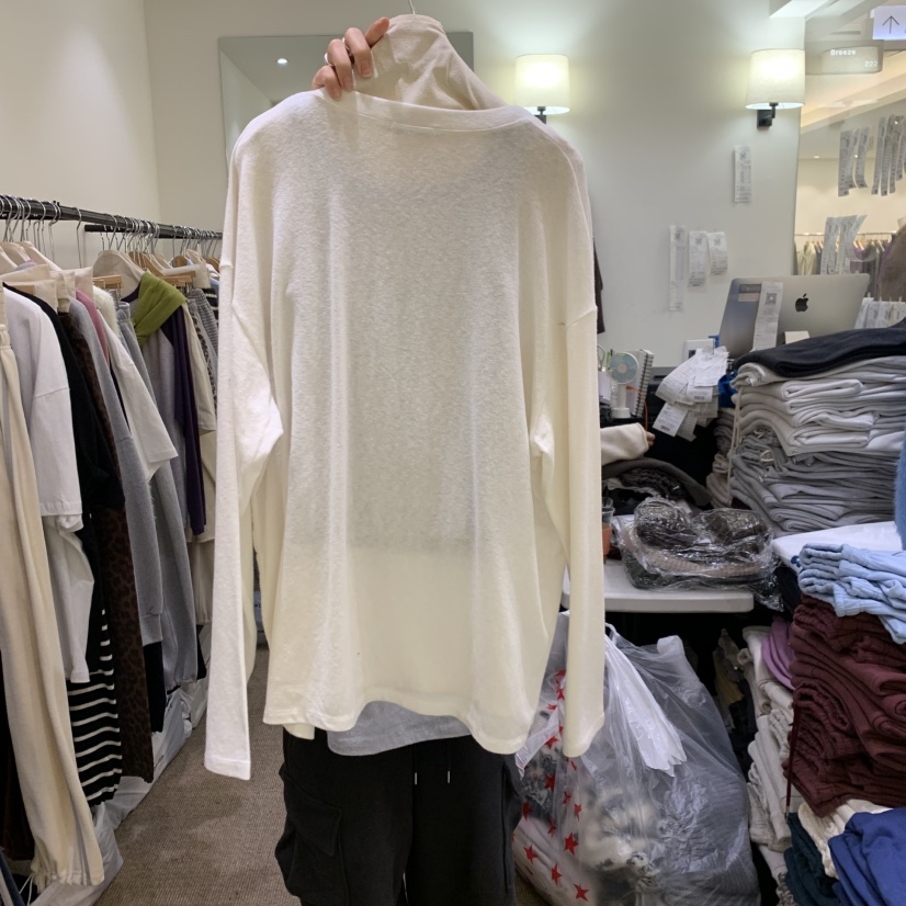 BREEZE東大門實拍女裝新品推薦時尚真品熱賣長袖T恤不含內搭BREEZE長袖T恤
