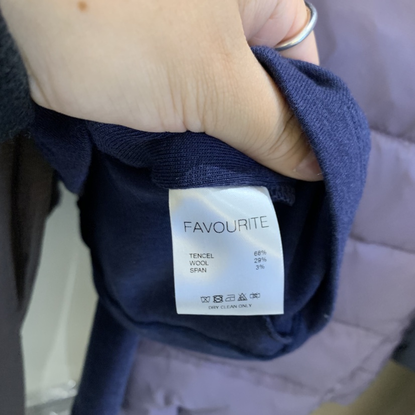 FAVE/FAVOURITE東大門直郵女裝新品熱賣人氣真品長袖T恤FAVE/FAVOURITE長袖T恤
