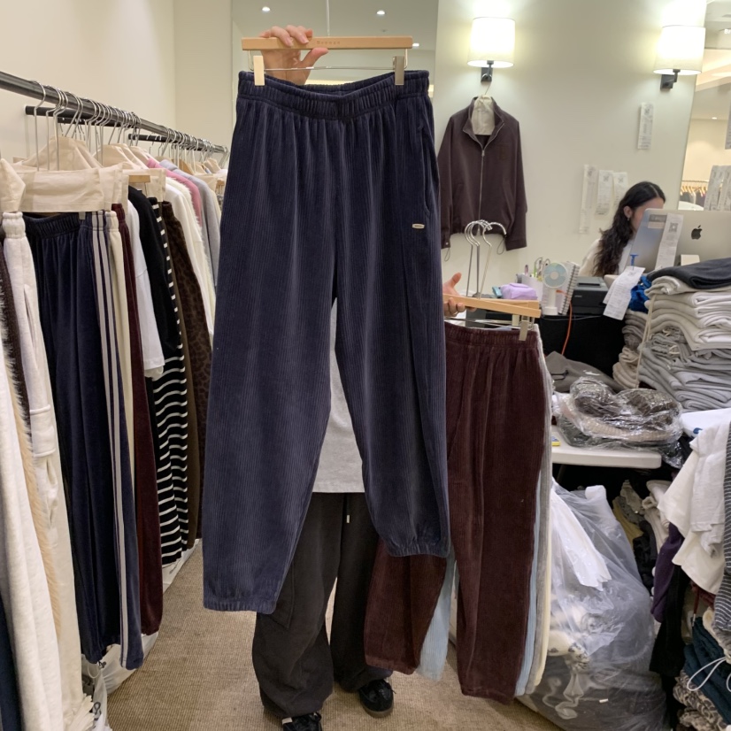 BREEZE東大門實拍女士新品推薦休閑人氣時尚休閑褲絲絨運動BREEZE休閑褲圖色1