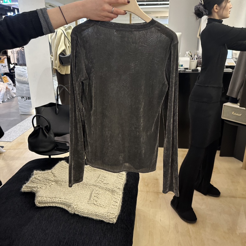 KOIVUE韓國代購女士新品時尚熱賣真品推薦休閑人氣長袖T恤KOIVUE長袖T恤