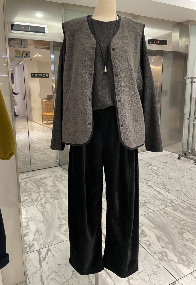URBANE cloth韓國代購女士新款真品休閑時尚推薦馬甲皮草URBANE cloth馬甲