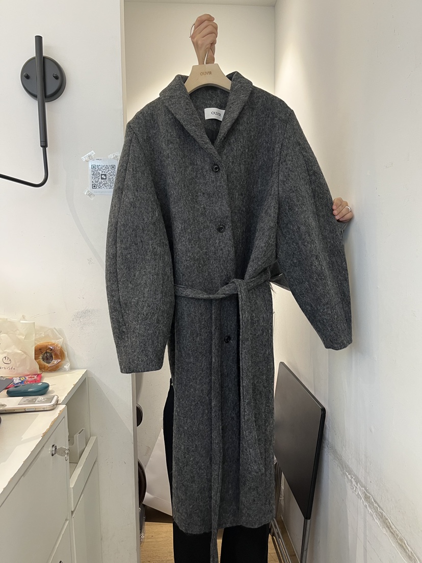 OUVIR東大門實拍女裝新款真品熱賣中長款大衣含腰帶披肩燈籠O.V.R/OUVIR中長款大衣圖色1