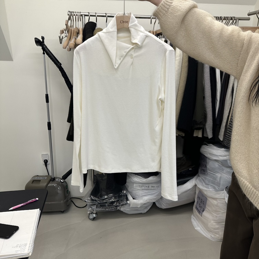OREE東大門實拍女士新款推薦真品人氣時尚熱賣長袖T恤折疊Oree長袖T恤圖色1