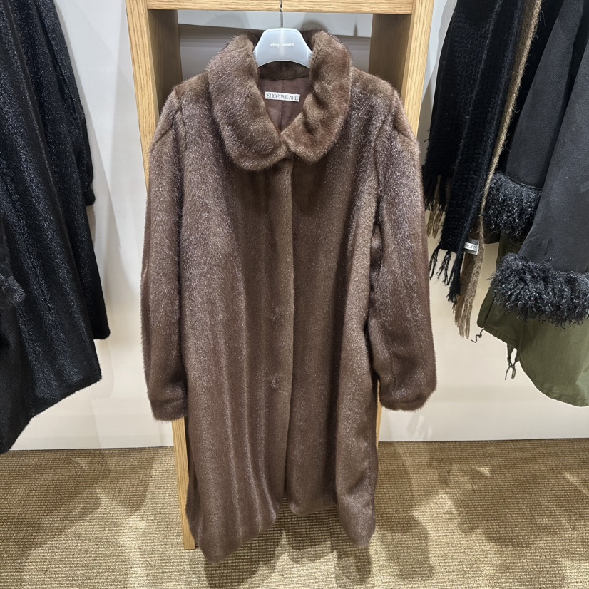 WE ARE/WELOVER東大門代購女裝新款人氣中長款大衣貂皮SHOP_WE ARE中長款大衣圖色1