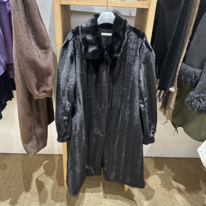 WE ARE/WELOVER東大門代購女裝新款人氣中長款大衣貂皮SHOP_WE ARE中長款大衣圖色2