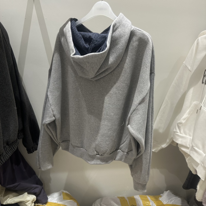 LOW MOMENT東大門直郵女士新品休閑人氣熱賣真品衛衣加絨LOW MOMENT衛衣