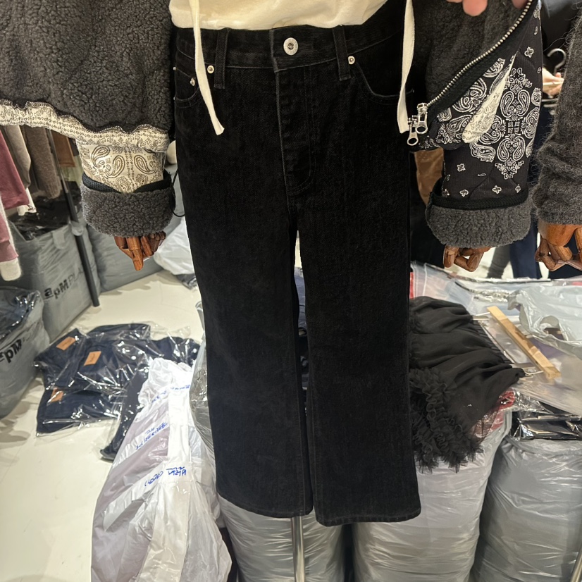 BALANCE東大門代購女士新品推薦時尚熱賣牛仔褲狐貍直筒黑色BALANCE牛仔褲圖色1