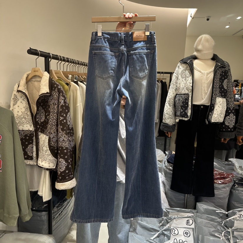 BALANCE東大門實拍女士新品休閑熱賣推薦時尚牛仔褲磨毛開衩BALANCE牛仔褲