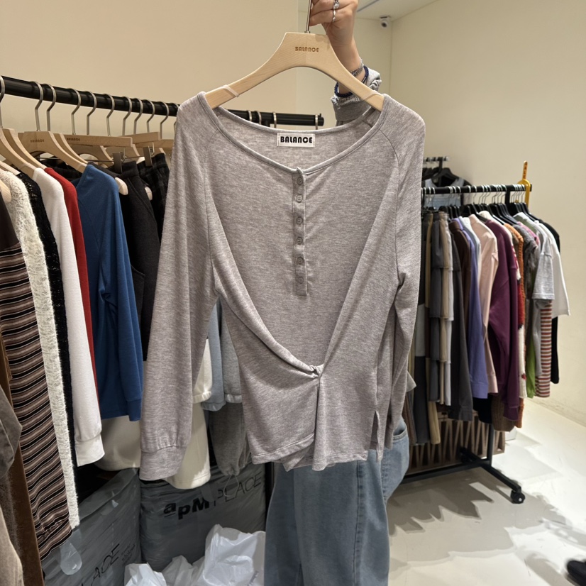 BALANCE韓國直郵女士新品時尚熱賣人氣休閑推薦長袖T恤寬松BALANCE長袖T恤圖色3