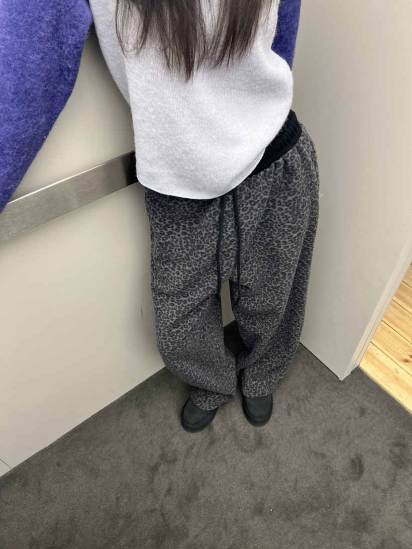 ME MO東大門代購26秋季寬松豹紋搖粒絨休閑褲抓絨抽繩直筒豹紋ME MO休閑褲