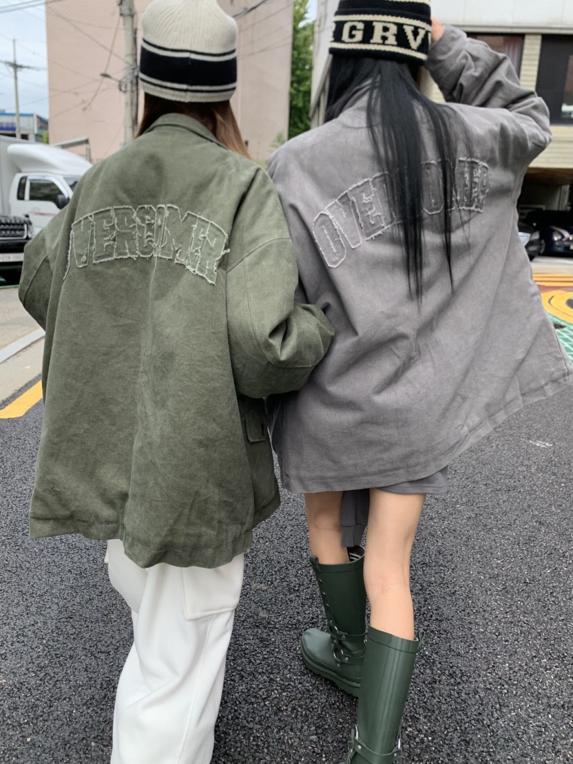 EYEL東大門代購26秋冬寬松立領工裝夾克口袋立領刺繡落肩寬松EYEL夾克