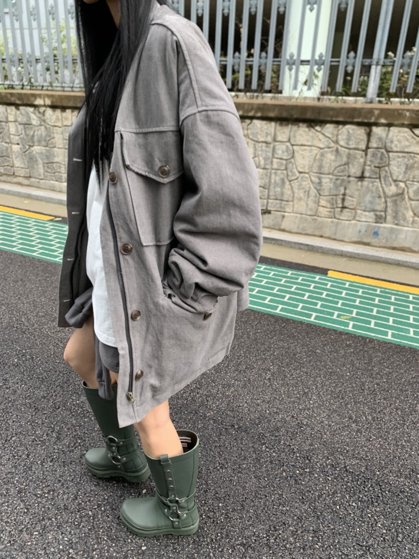 EYEL東大門代購26秋冬寬松立領工裝夾克口袋立領刺繡落肩寬松EYEL夾克