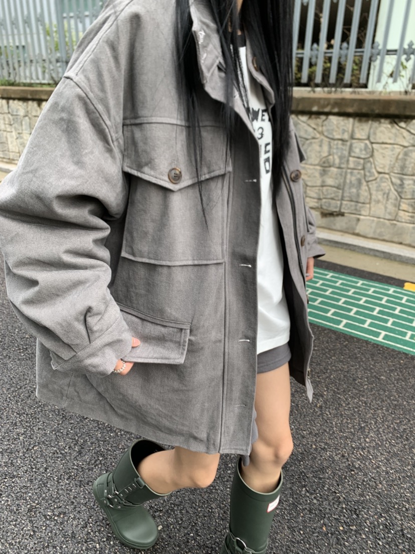 EYEL東大門代購26秋冬寬松立領工裝夾克口袋立領刺繡落肩寬松EYEL夾克圖色2