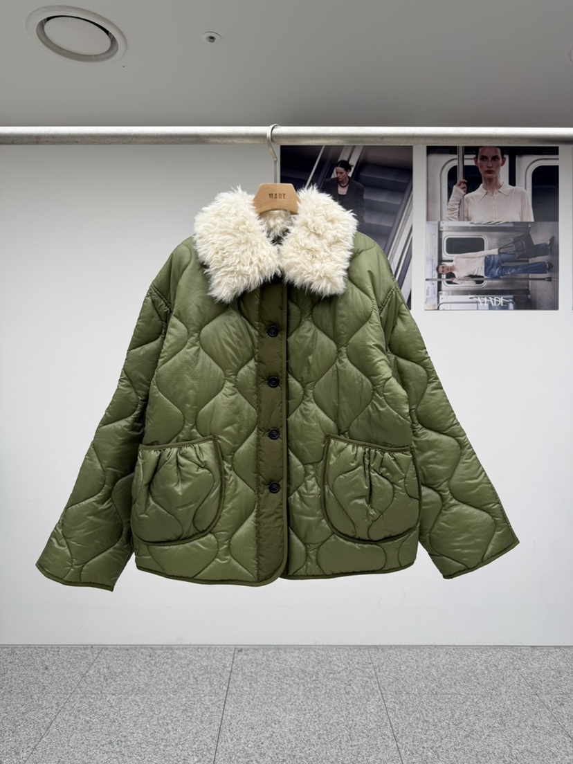MADE-P東大門代購26秋季毛領絎縫棉服短款棉服可拆領子可拆卸MADE-P短款棉服圖色1